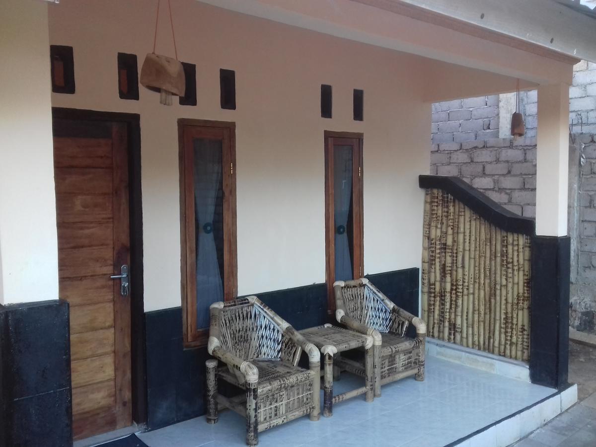 Telage Indah Homestay Kuta  Exteriör bild
